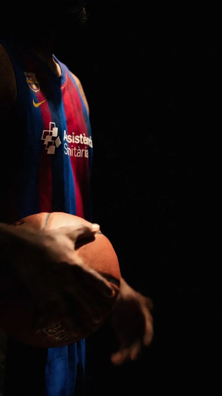 Portada de FCB SIGNING ANNOUNCEMENTS