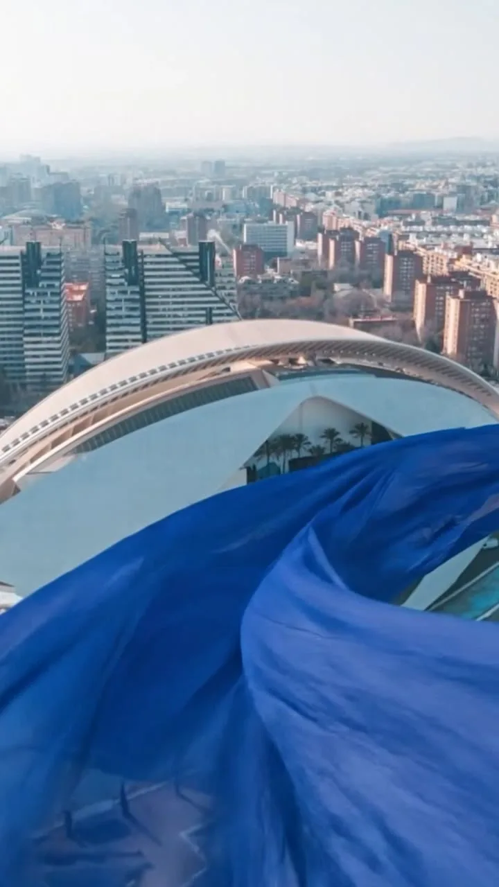 Portada de OYSHO X SUPERHALF VALENCIA 2026