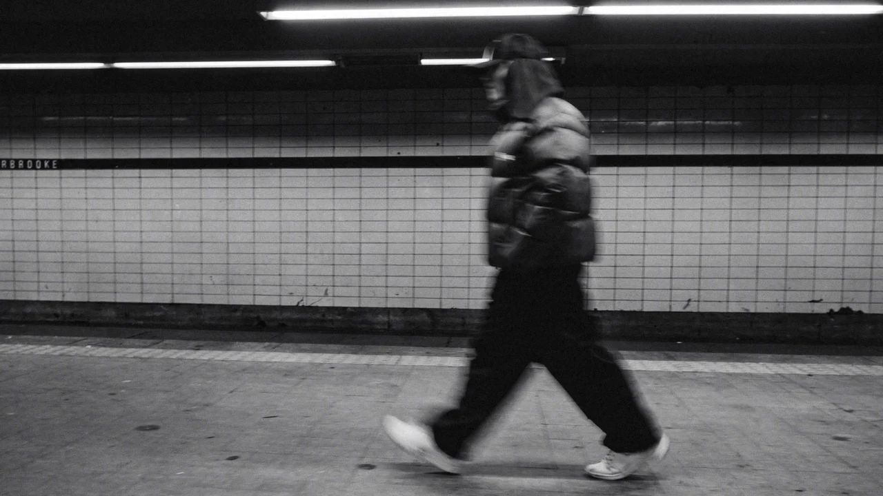 ROCKSTING 001 — still 5